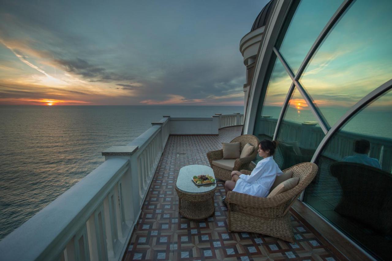 Castello Mare All Inclusive Resort Batumi Exterior photo